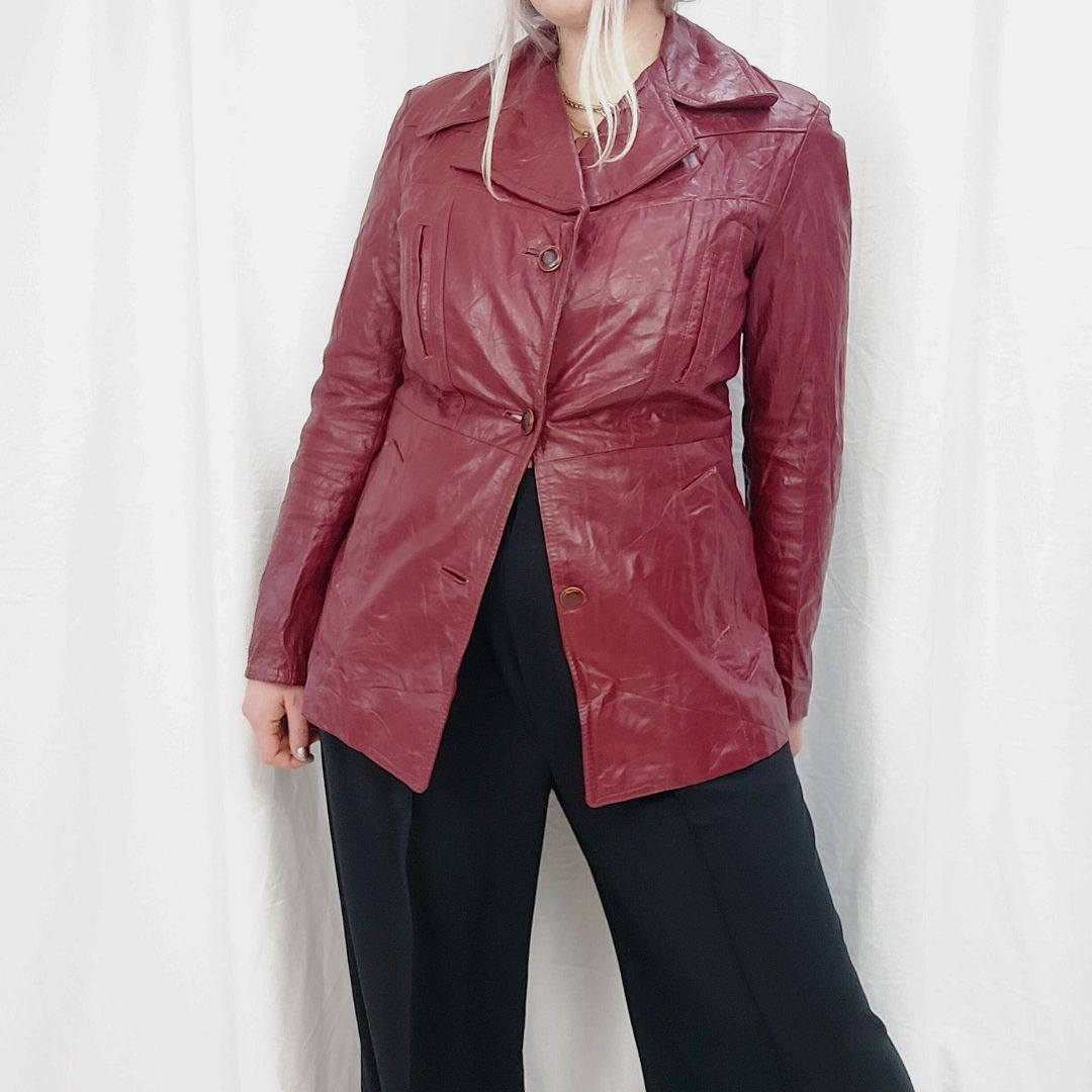 VINTAGE CHERRY RED LEATHER JACKET - M