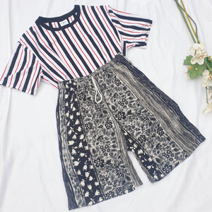 VINTAGE BLACK AND WHITE PRINTED SHORTS-M