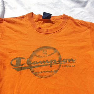 VINTAGE CHAMPION T-SHIRT- S