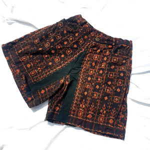 VINTAGE BLACK AZTEC SHORTS-UK14