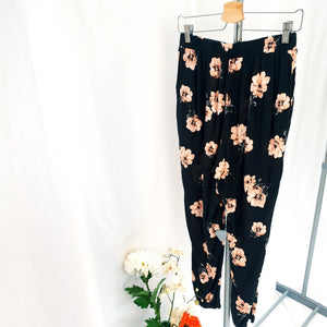 BLACK COTTON PANTS WITH PINK FLORALS