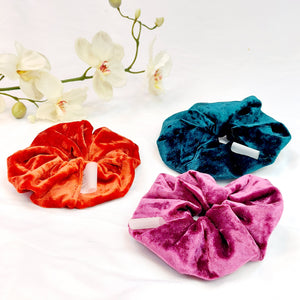 ANAM STUDIOS VELVET SCRUNCHIES