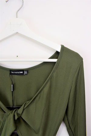 <transcy>BODY CON CORTE VERDE KHAKI</transcy>