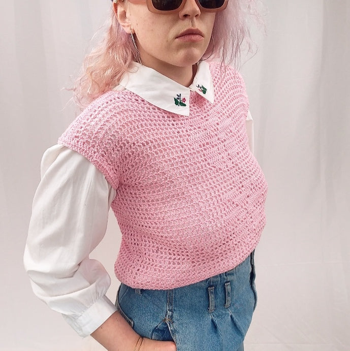 Model: size 12. 5 ft 10 height 